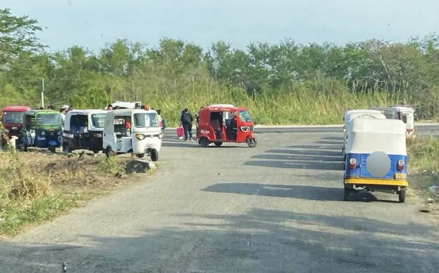 pagan_viajes_mototaxi_migrantes.