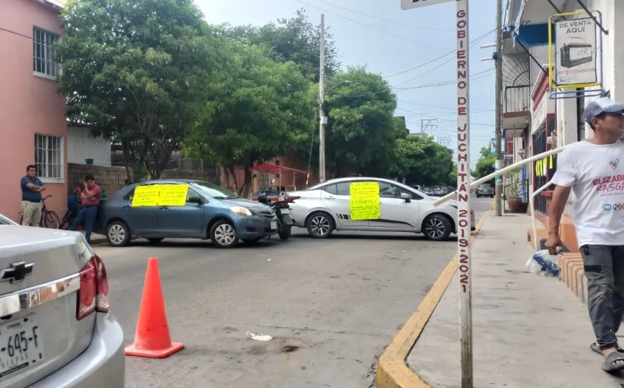 Además de demandas laborales, los sindicalizados piden la salida del titular de la CEABien.