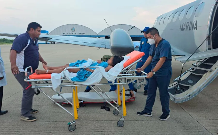 La pequeña fue trasladada de Tehuantepec a la Ciudad de México, vía aérea.