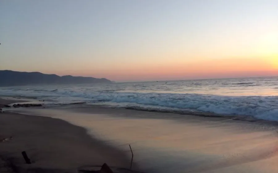 El periodo vacacional de verano es la esperanza para los prestadores de servicios en las playas del Istmo de Tehuantepec. 