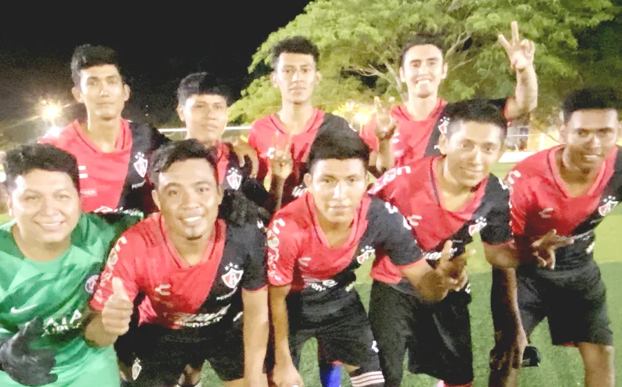Arsenal consiguió un contundente triunfo con marcador de ocho a uno sobre Atlético Libertad.