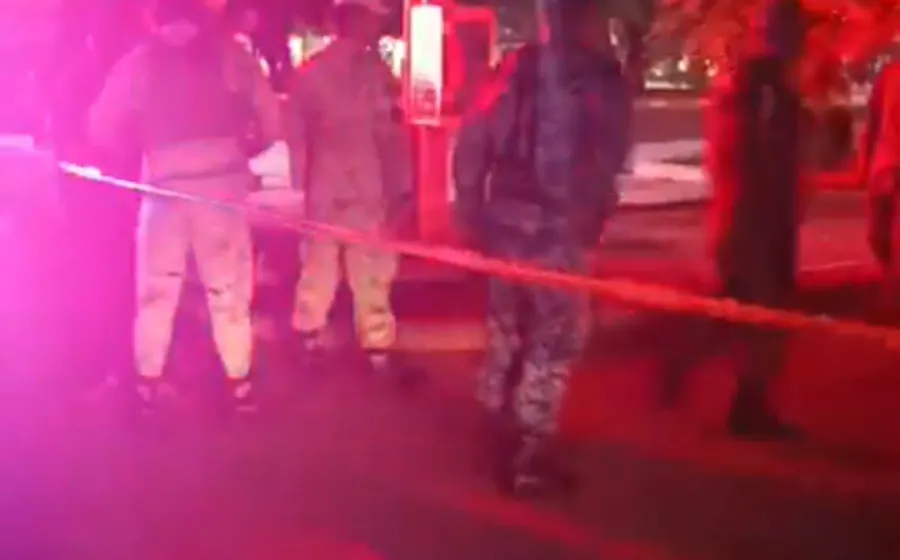 Los civiles fueron llevados a los separos y los GN a su cuartel. 