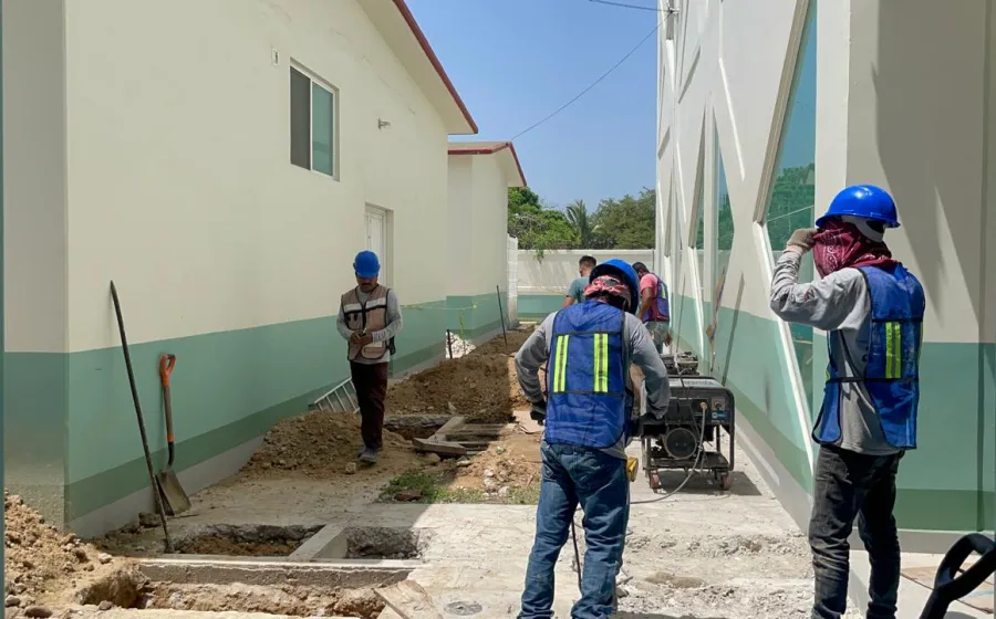 La semana pasada inició la construcción.