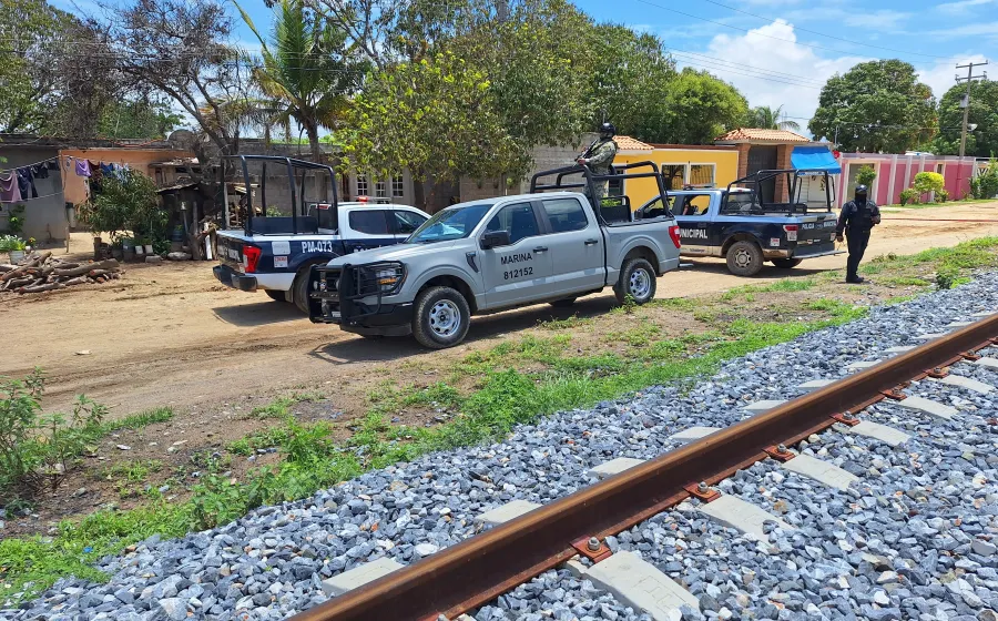 La mujer fue herida de gravedad y fue trasladada al hospital. 
