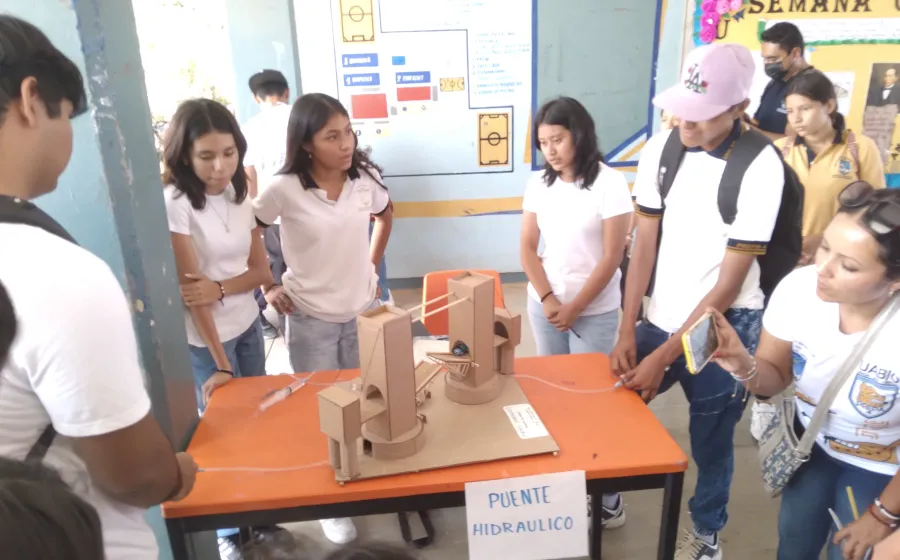 alumnos_uabjo_fisica