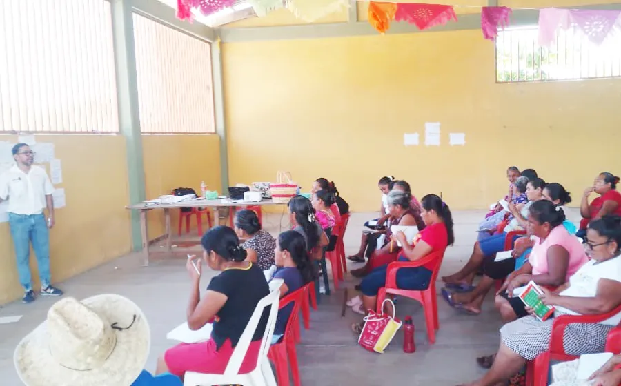 taller_tejedoras