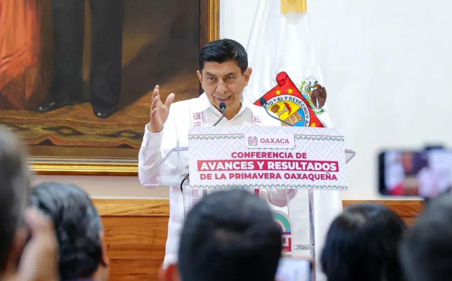 Jara explicó que del total del presupuesto asignado, el 90 por ciento fue adjudicado por procesos de licitación. Foto: Cortesía.