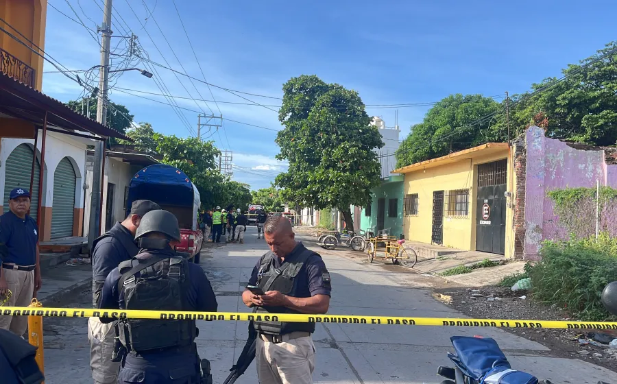 El sitio fue acordonado por elementos municipales.