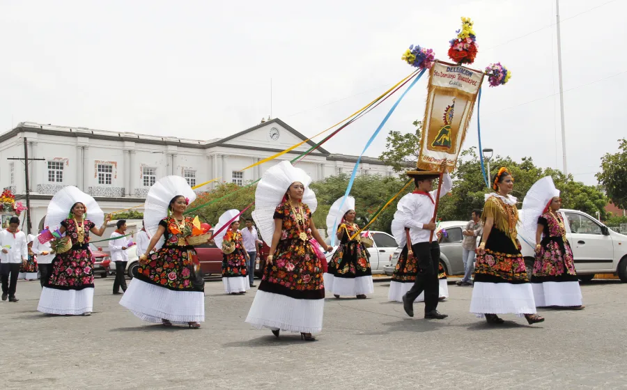 guendaliza_tehua_danza