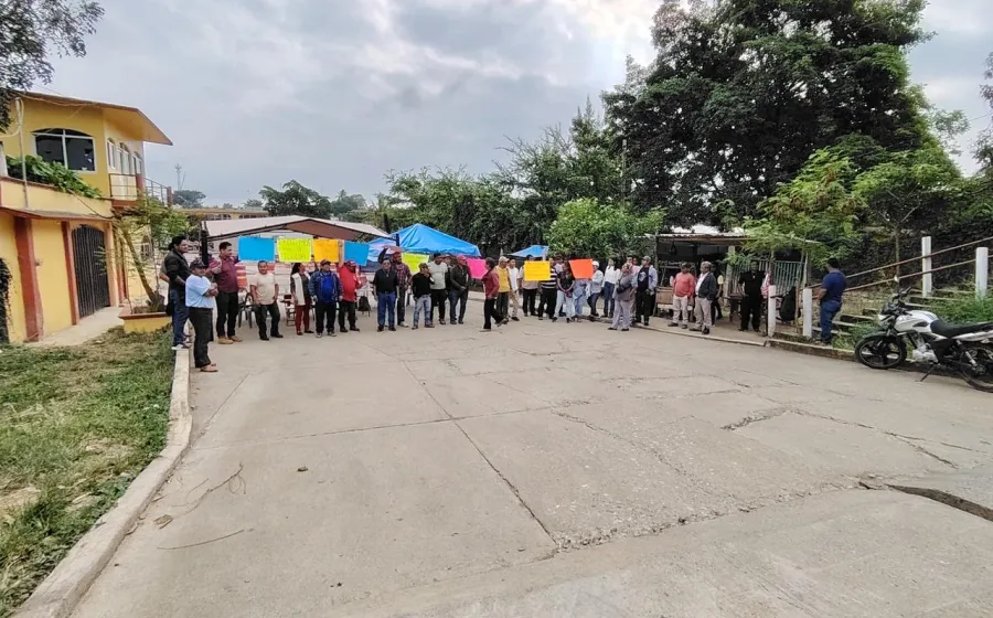 amagan_protesta