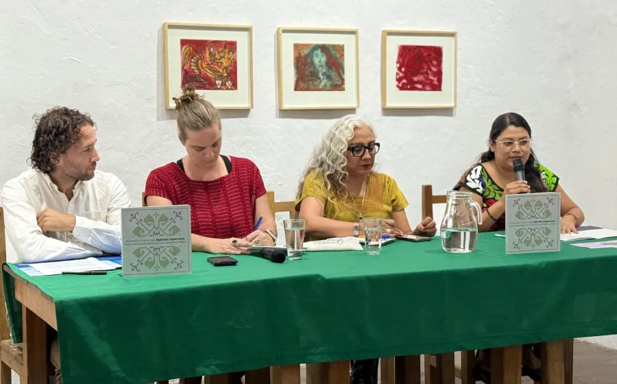 presentan_libro