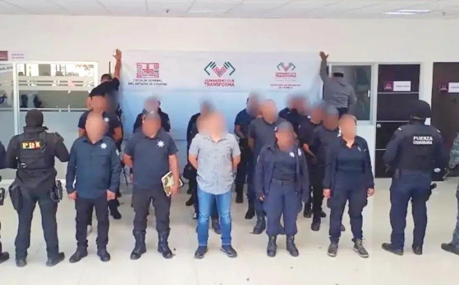 policias_detenidos