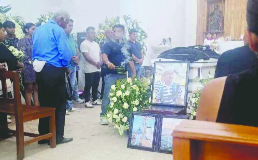 homenaje_adal