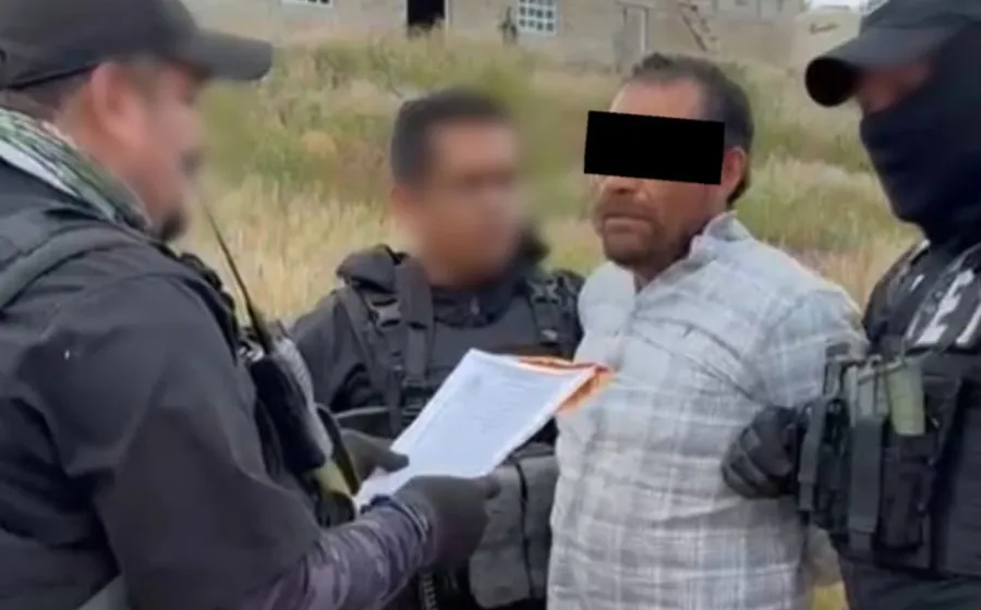 hombre_arma