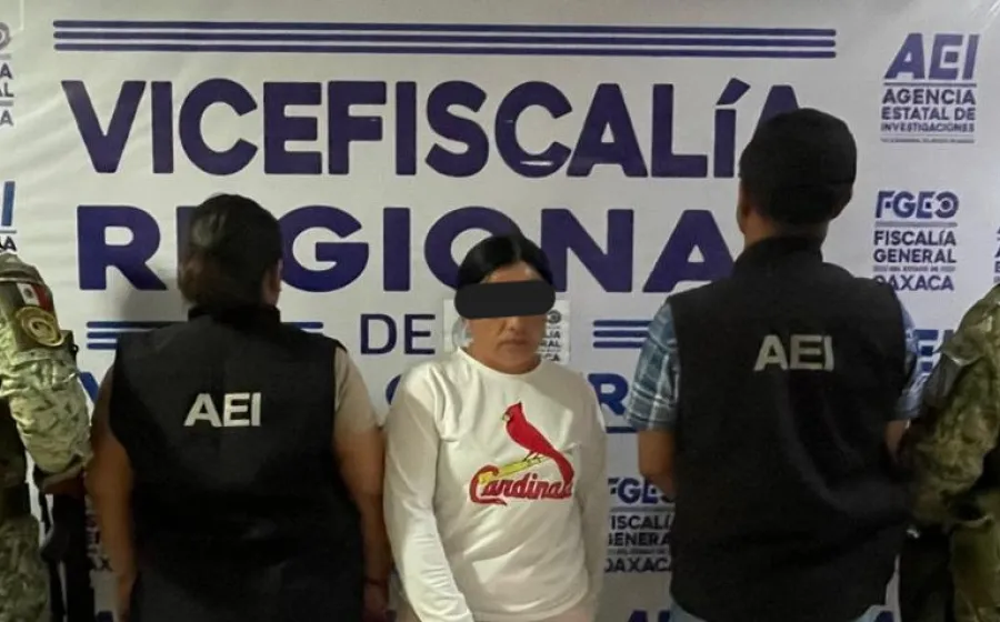 hiena_detenida