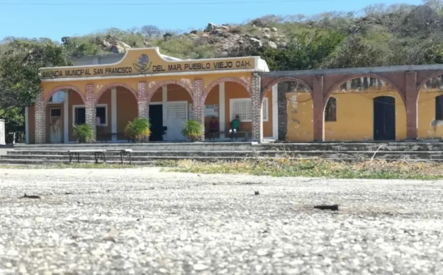 pueblo_mar