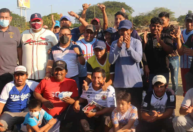 beisbol tipo esponja