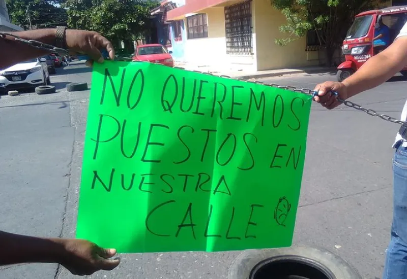 Protesta contra ambulantes