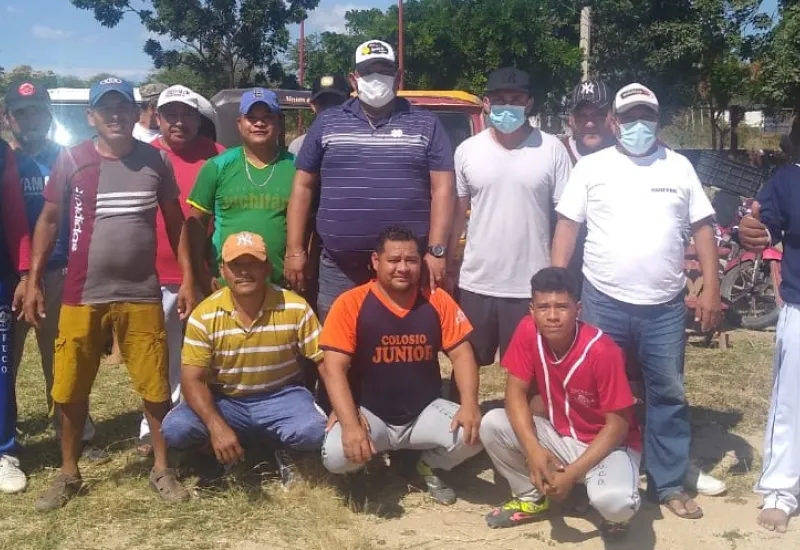 beisbol tipo esponja