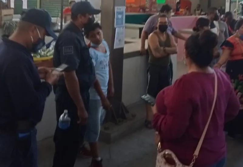 comerciantes-lo-detienen-por-abuso-sexual