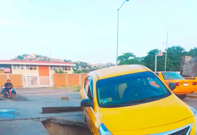 socavon_taxi