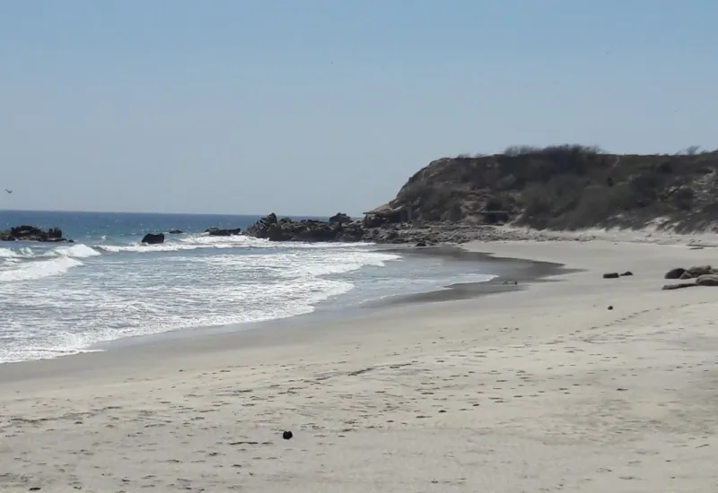 playa_en_el_istmo