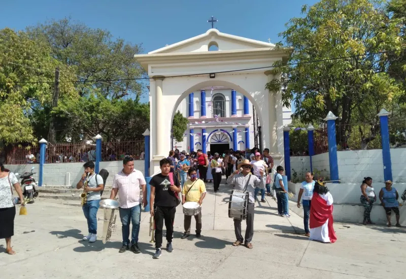 La iglesia de Lieza fue severamente dañada por el sismo en 2017
