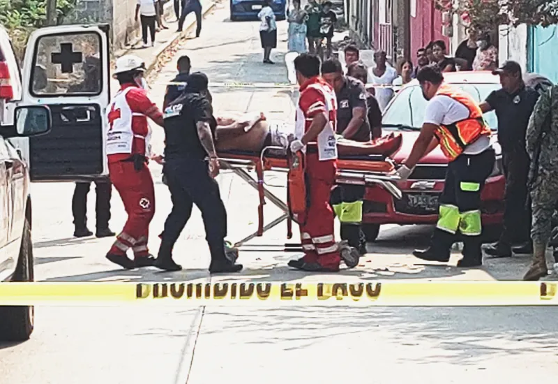  Paramédicos trasladaron al herido al Hospital con Especialidades.