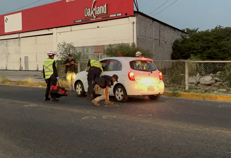 Paramédicos de Bomberos confirmaron el deceso de la víctima.