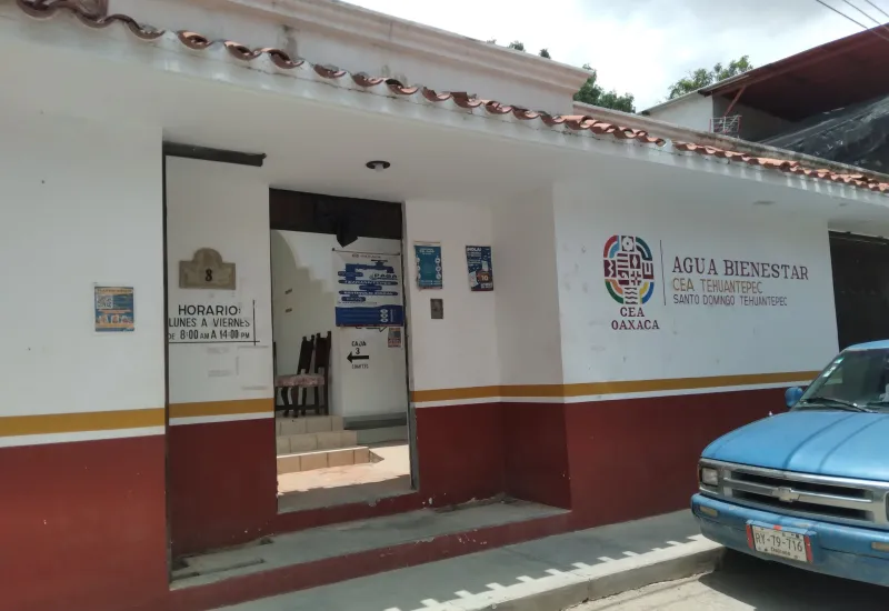 Fueron retiradas las pancartas.