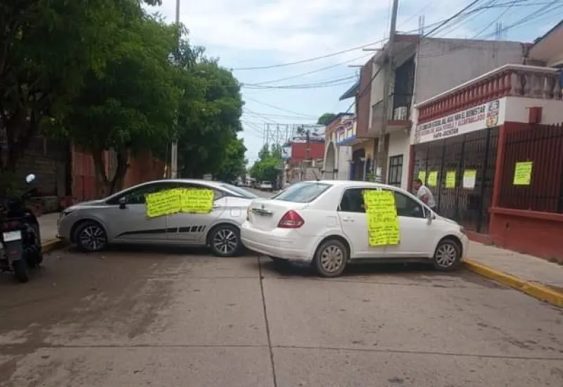 Se cumplen tres semanas de paro laboral.
