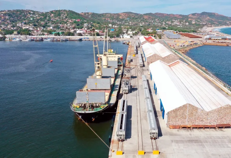 El Corredor del Istmo de Tehuantepec integra cuatro puertos y más de mil kilómetros de vías férreas. Foto: Agencias