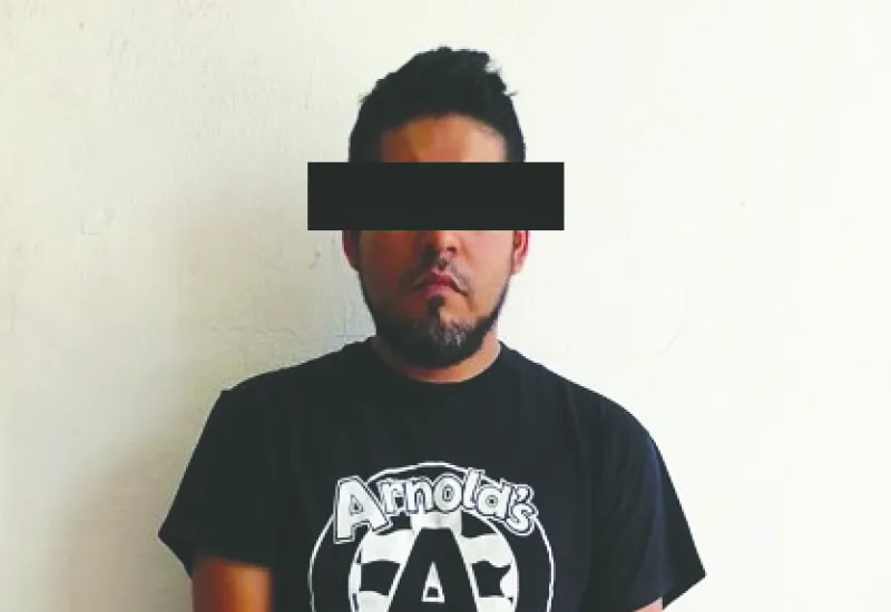 La orden de aprehensión en contra de R. M. S, alias “Cromo" o "El Balatas” se ejecutó por el delito de homicidio calificado con ventaja.