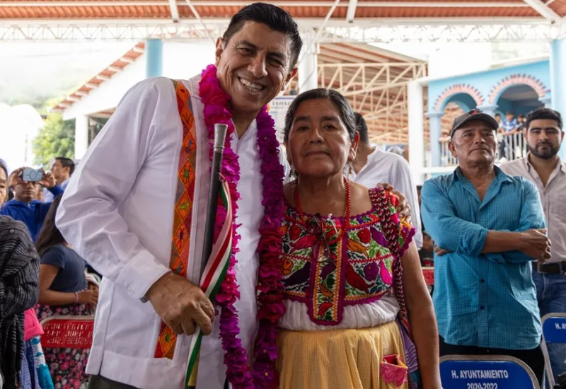 Como parte de la estrategia Trabajo que Transforma tu Municipio se anunciaron acciones para el agua, educación, vivienda y otros rubros. Foto: Cortesía