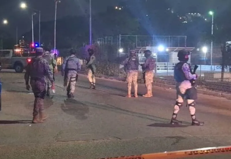 El lugar fue acordonada por la policía. El ataque armado ocurrió en la colonia Morelos.