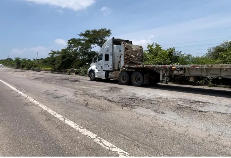 Las quejas por el deterioro de la carretera Panamericana aumentan.