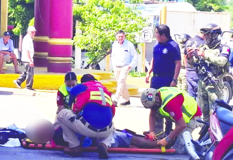 El individuo fue auxiliado por los cuerpos de emergencia. 