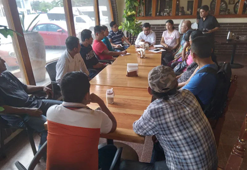La Telesecundaria de la comunidad mixe quedó al garete cuando los docentes asignados decidieron dejar tirado su trabajo