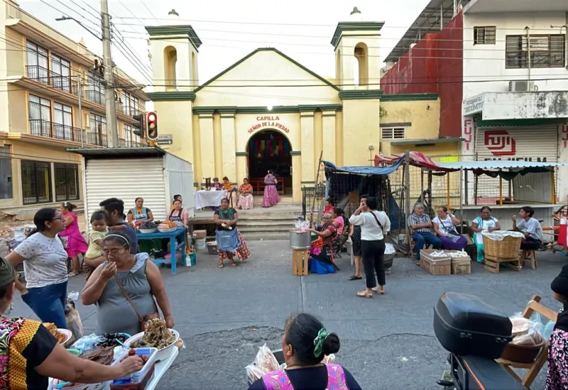 Durante estas celebraciones se entrelazan parentescos y se fortalecen lazos familiares.