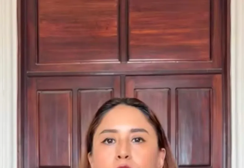 vania_regidora